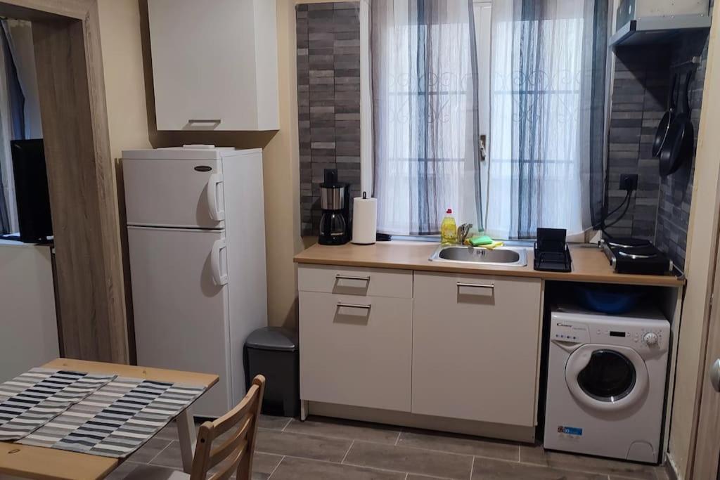 Kostas Appartment Saloniki Zewnętrze zdjęcie