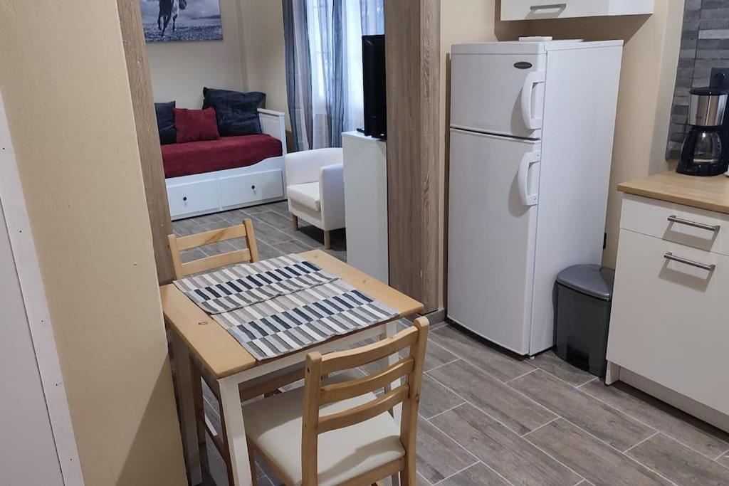 Kostas Appartment Saloniki Zewnętrze zdjęcie